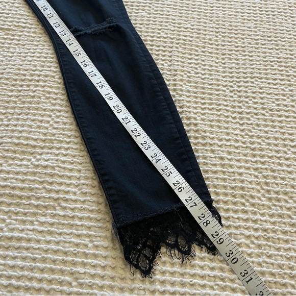 Mother The Swooner Dagger Ankle Fray Jeans in Baa Baa Black Sheep Size 26 - Picture 16 of 16